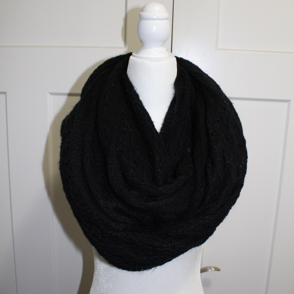 Black Infinity Scarf
